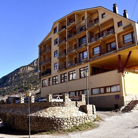 Apartamentos SNÖ Edelweiss Aramón Aramón Cerler Exterior foto