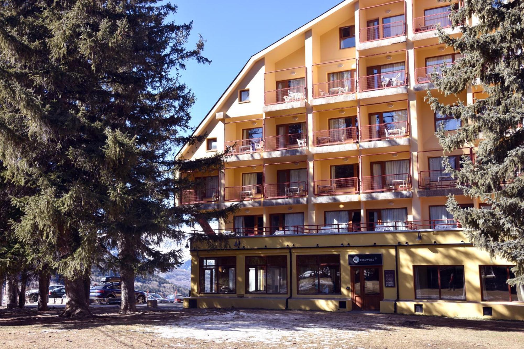 Apartamentos SNÖ Edelweiss Aramón Aramón Cerler Exterior foto